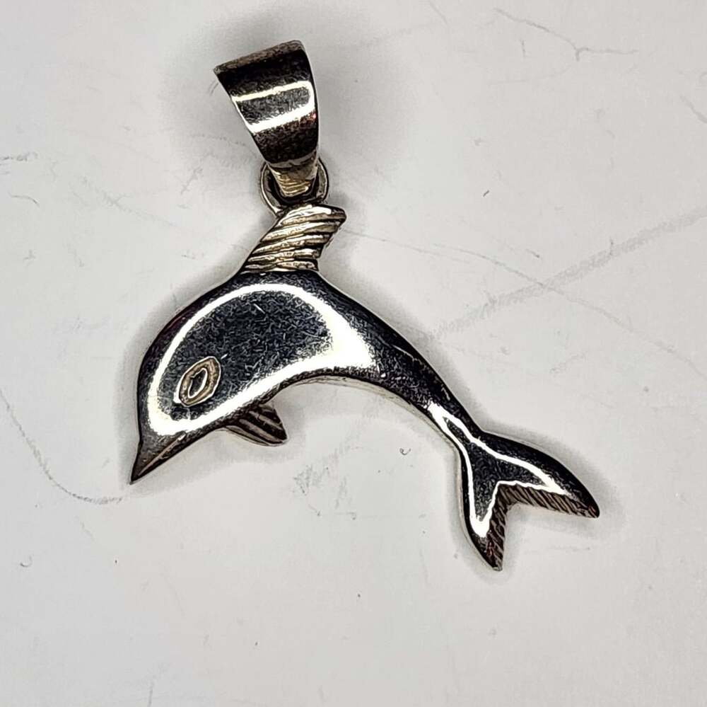 Vintage 925 Sterling Silver Leaping Dolphin Pendant
